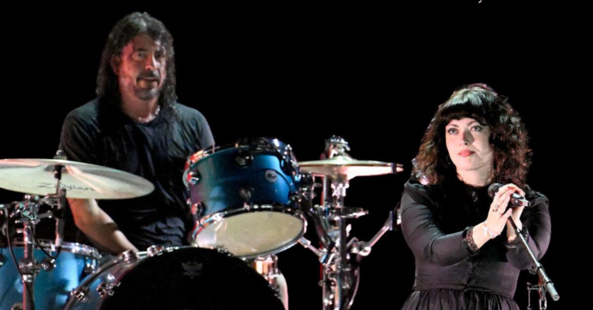 Violet Grohl breaking out from the shadow